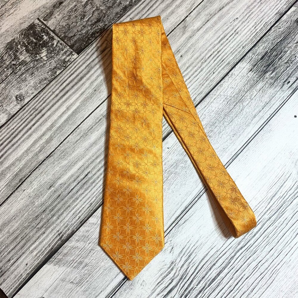 Ike Behar New York Floral Print Silk Tie